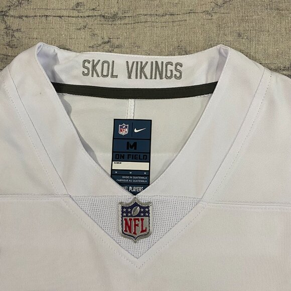 Justin Jefferson Minnesota Vikings #18 Jersey - Picture 4 of 8